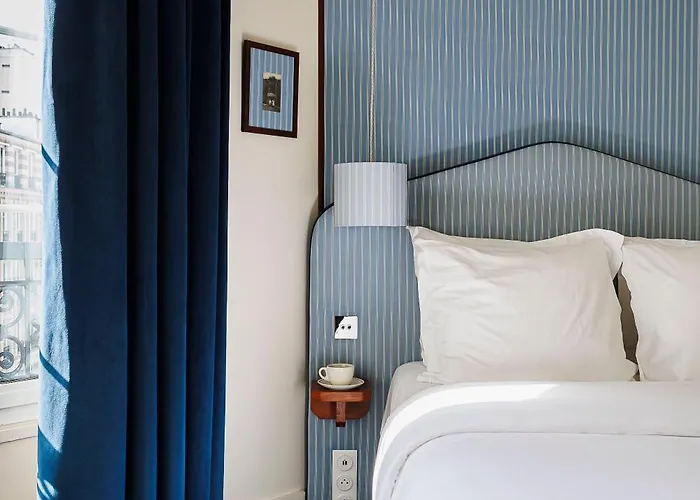 Comfort Hotel Nation Père Lachaise